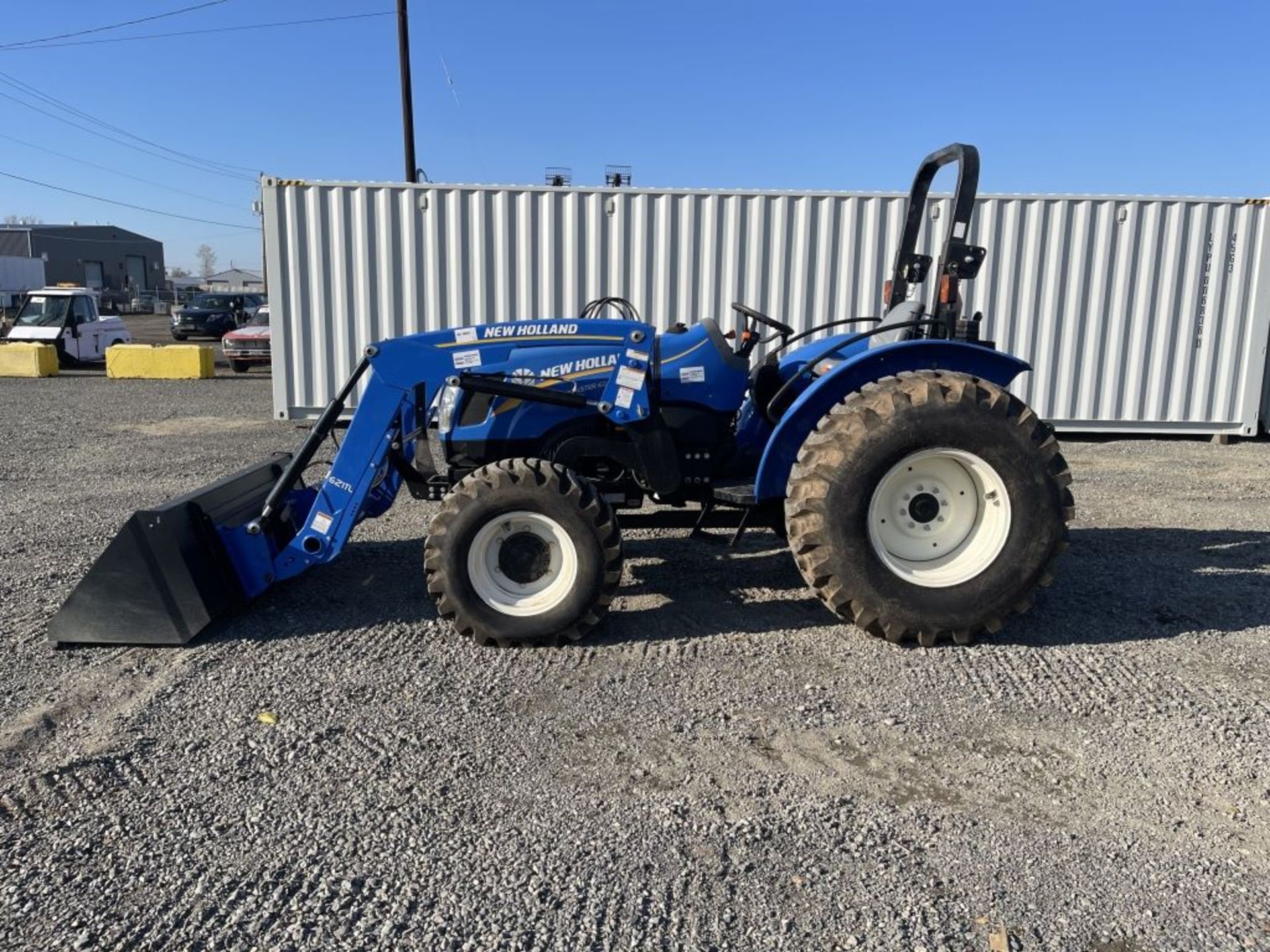 2017 Newholland Workmaster 60 Utility Tractor - Image 7 of 30