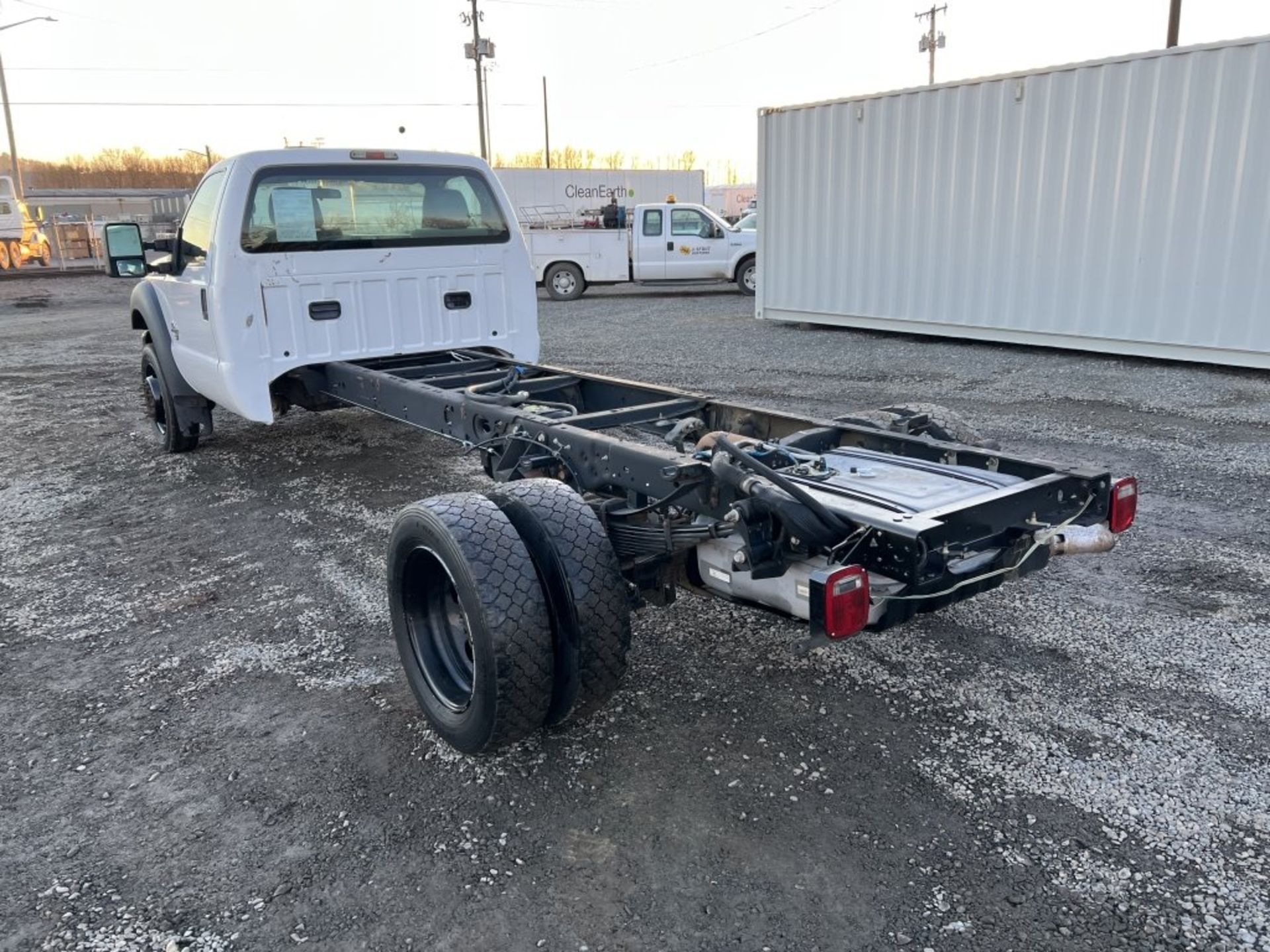 2013 Ford F550 SD Cab & Chassis - Image 6 of 20