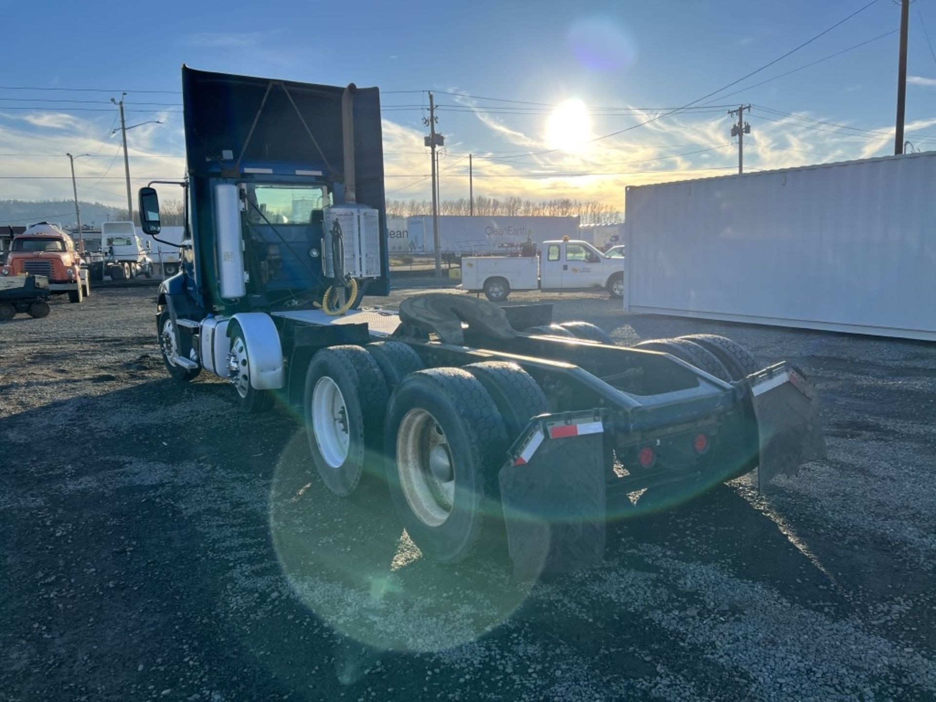 2011 Mack CXU613 Tri-Axle Truck Tractor - Image 6 of 28