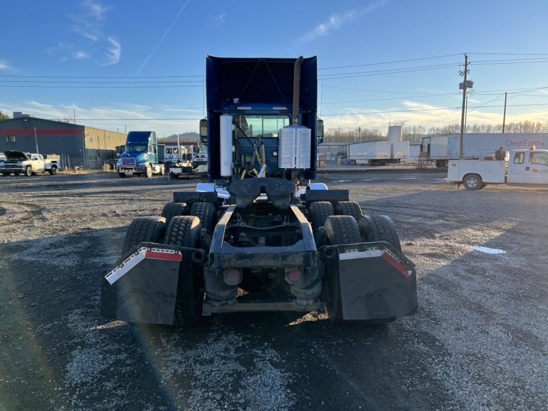 2013 Mack CXU613 Tri-Axle Truck Tractor - Image 5 of 26