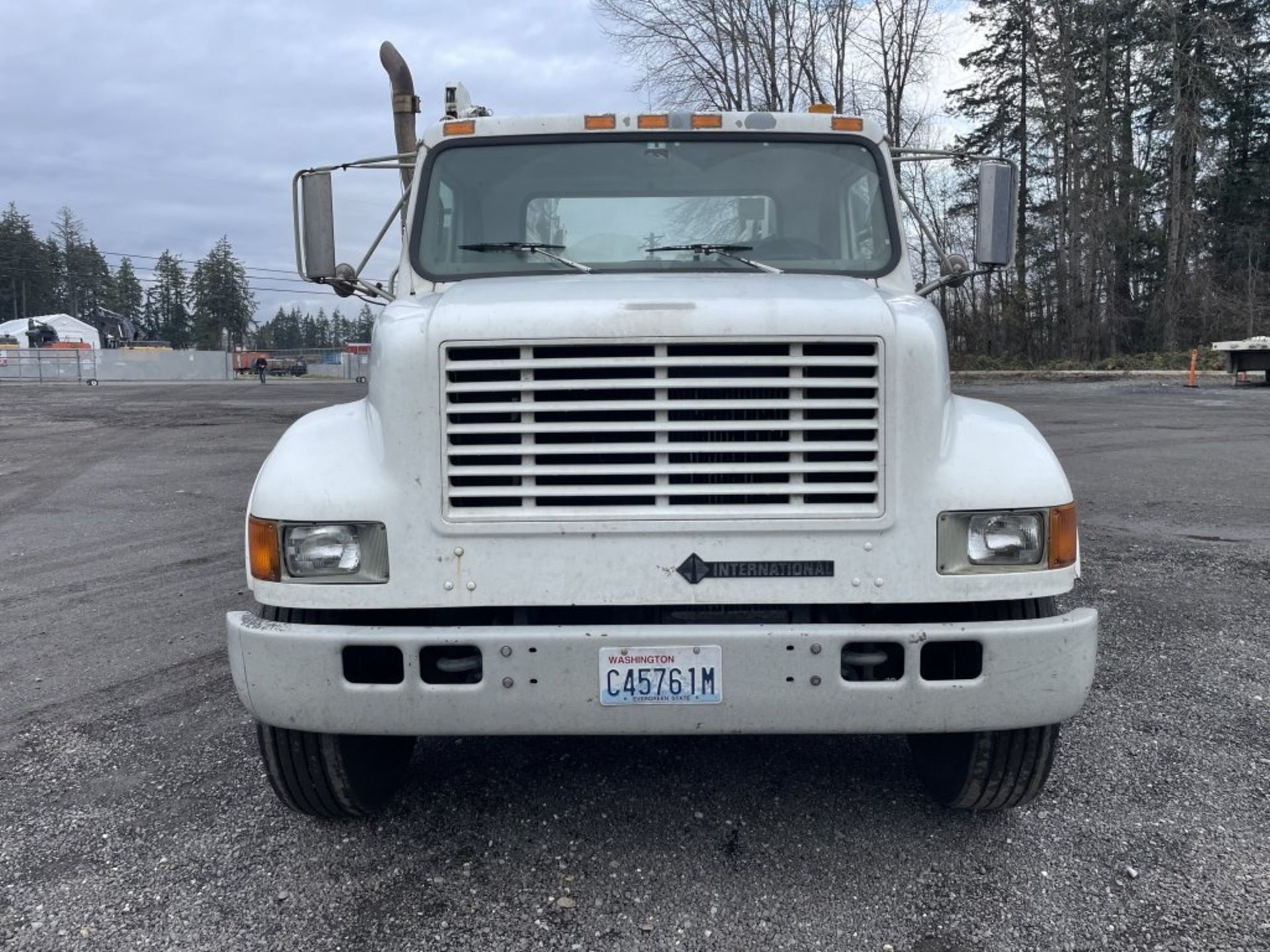 1998 International 4700 Service Truck - Image 8 of 58