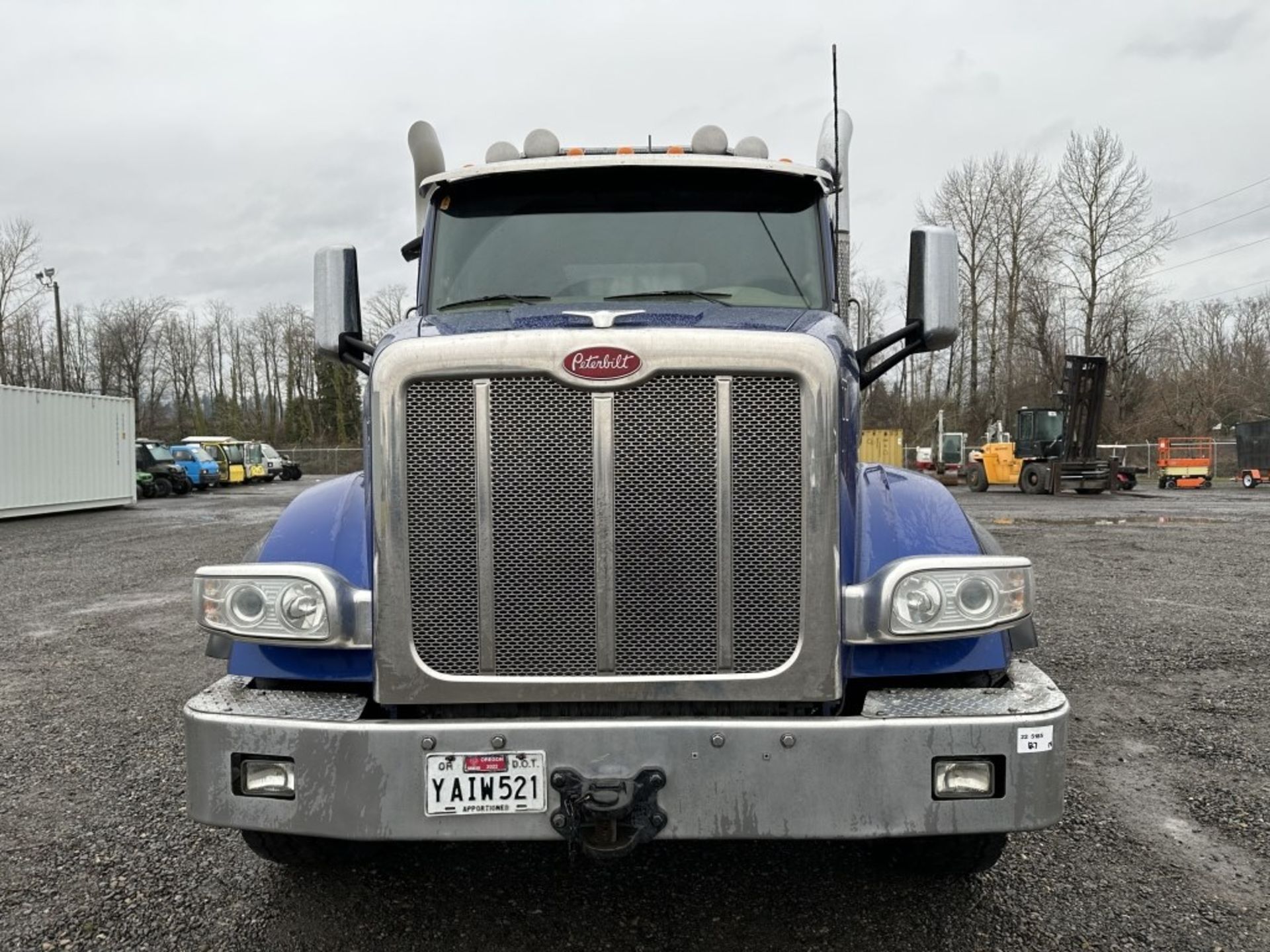 2019 Peterbilt 567 Tri-Axle Truck Tractor - Image 8 of 57