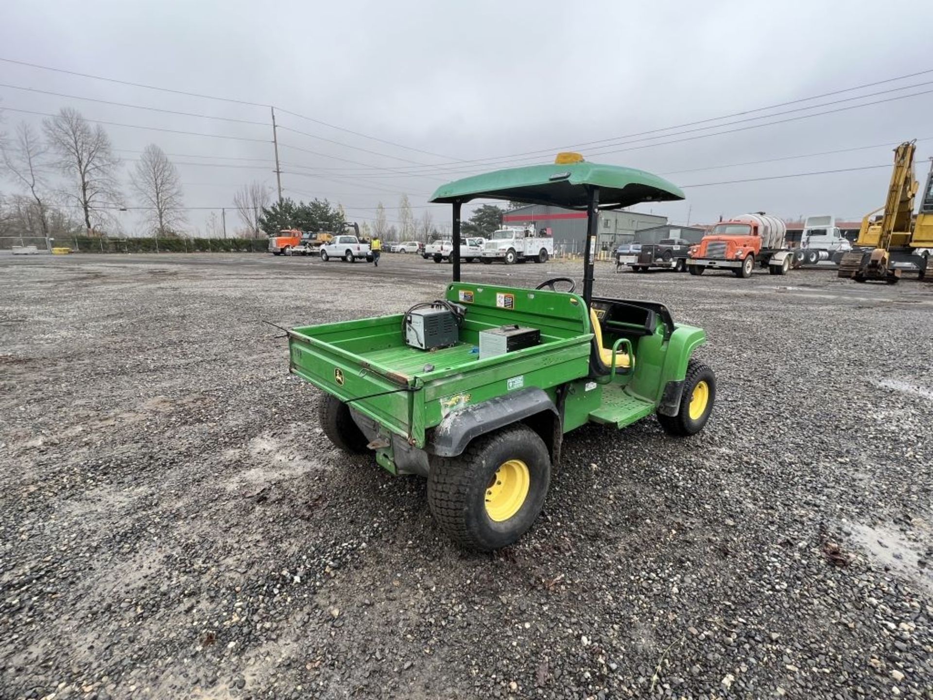 2009 John Deere Gator TE Utility Cart - Image 3 of 21