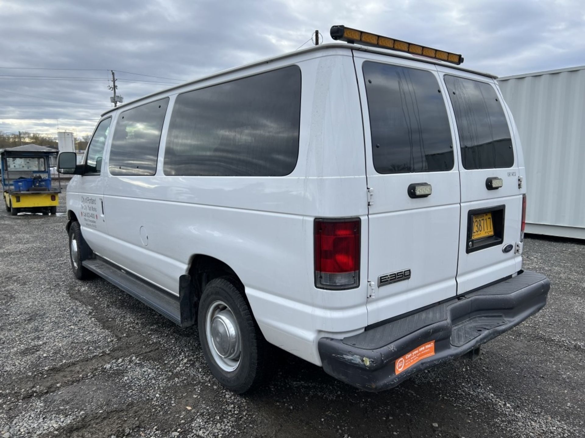 2006 Ford E350 XL SD Cargo Van - Image 6 of 35