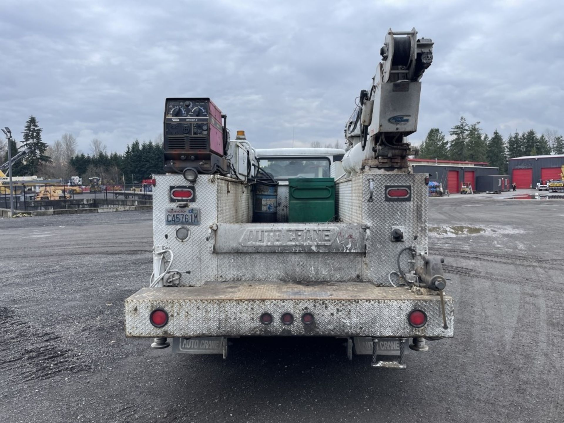 1998 International 4700 Service Truck - Image 4 of 58