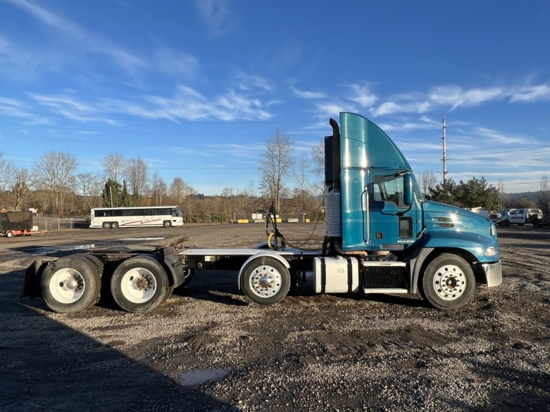 2011 Mack CXU613 Tri-Axle Truck Tractor - Image 3 of 28