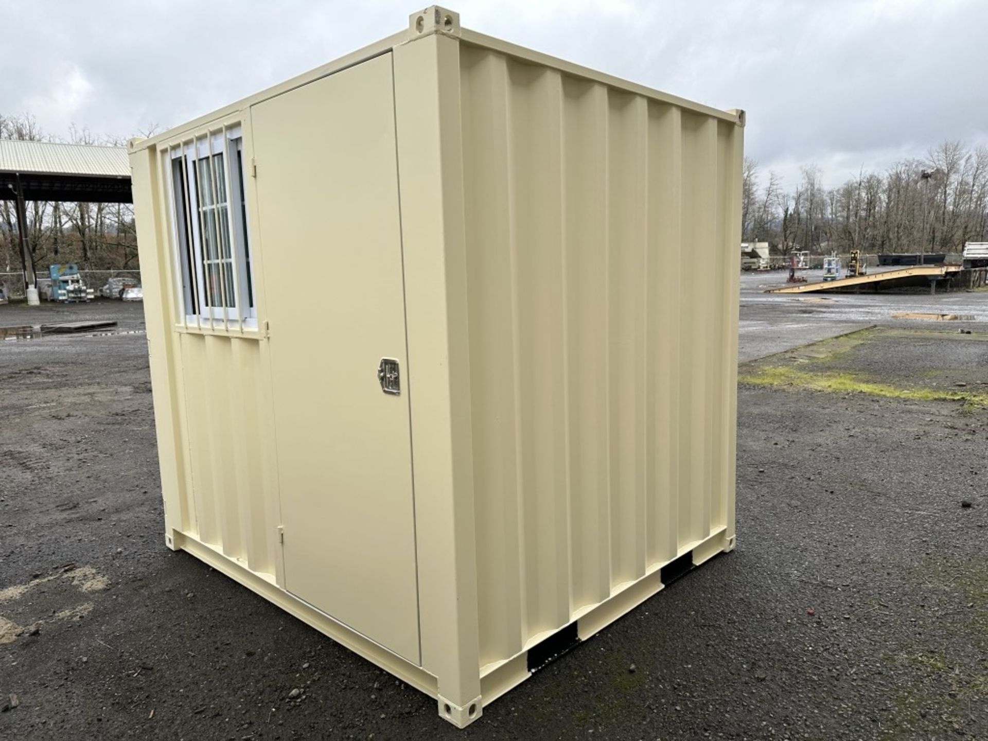 2022 8' Shipping Container - Image 4 of 8