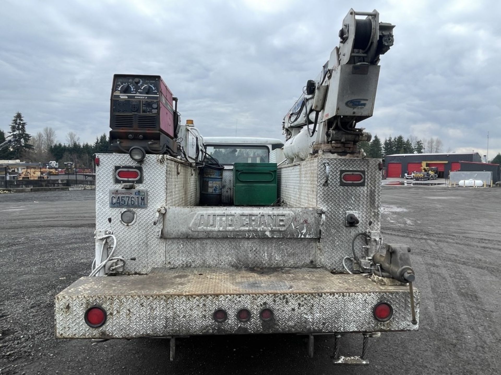 1998 International 4700 Service Truck - Image 30 of 58