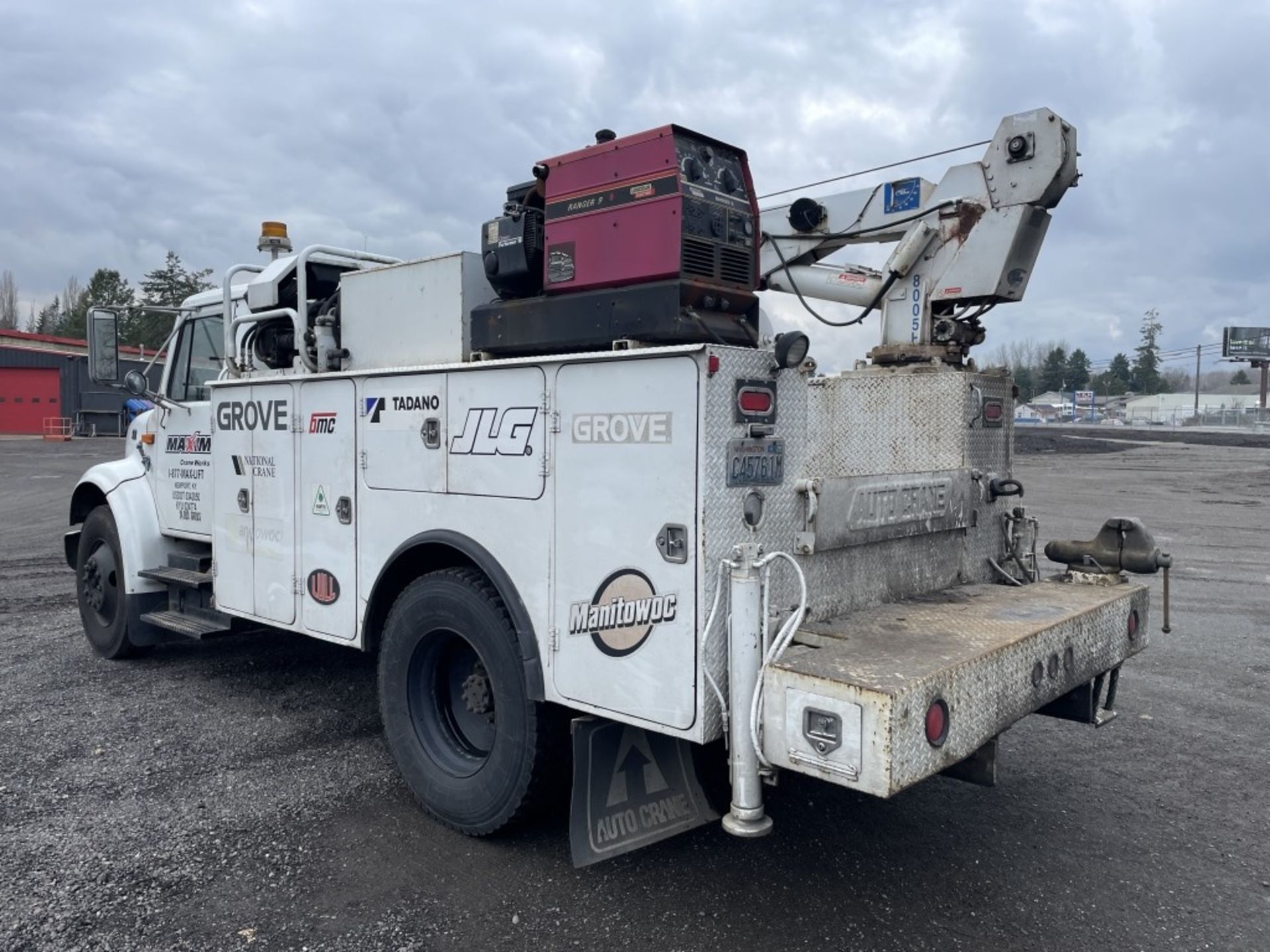 1998 International 4700 Service Truck - Image 3 of 58