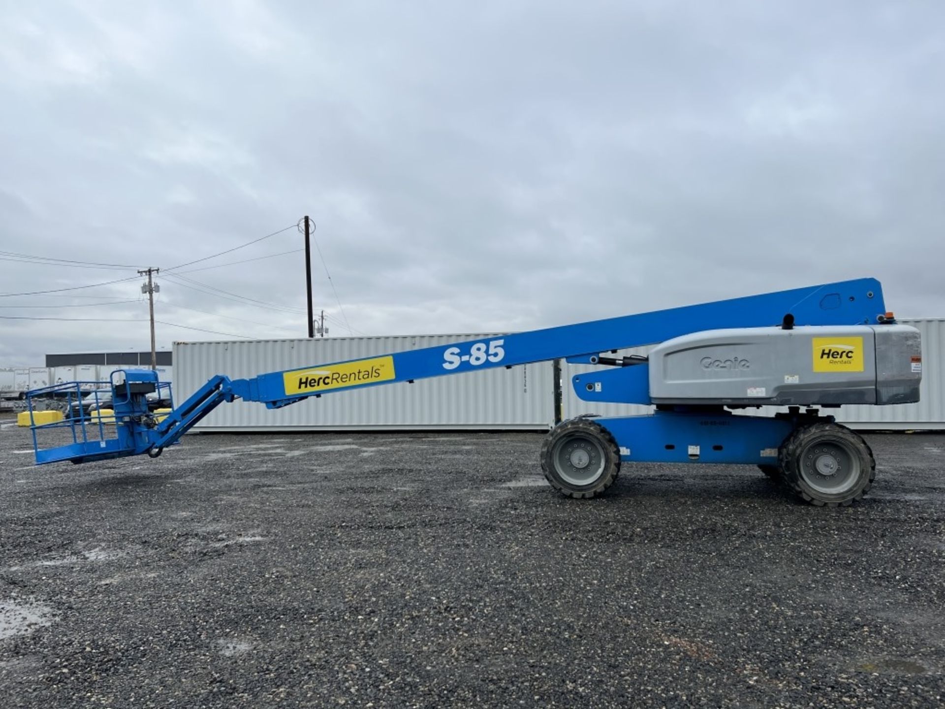 2011 Genie S-85 4x4 Boom Lift - Image 8 of 54