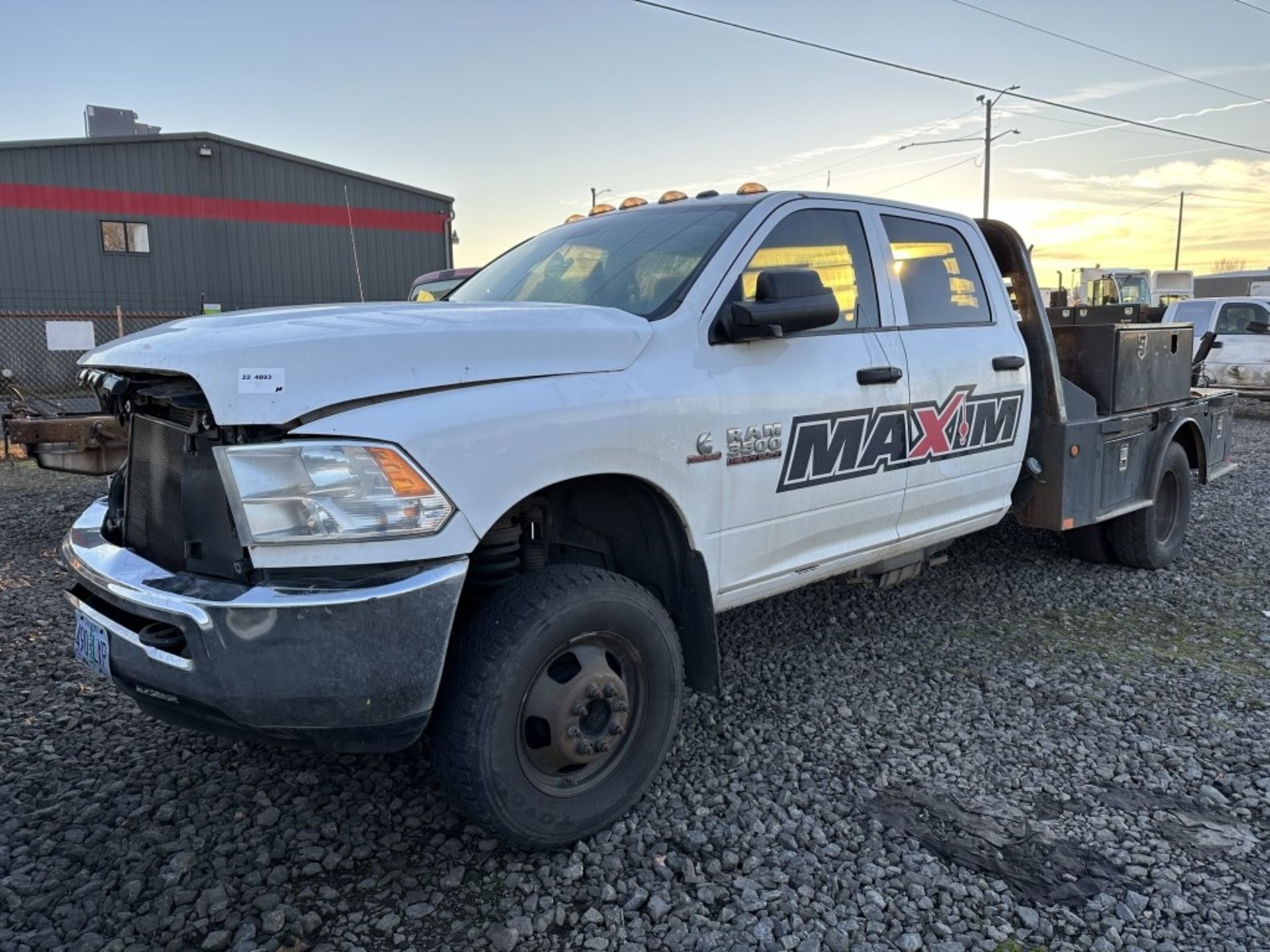 2014 Dodge Ram 3500 Crew Cab HD 4x4 Flatbed Truck