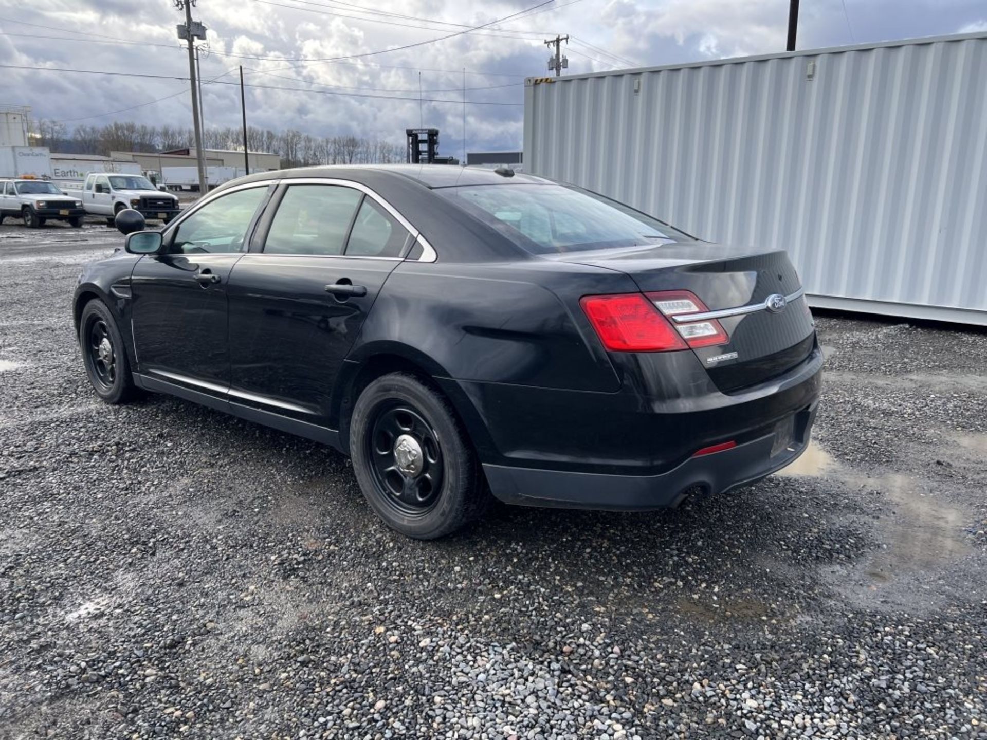 2013 Ford Taurus AWD Sedan - Image 6 of 25