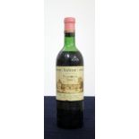 1 bt Vieux Ch. Certan 1966 Pomerol Grand Cru ms, vsl bs/vsl stl