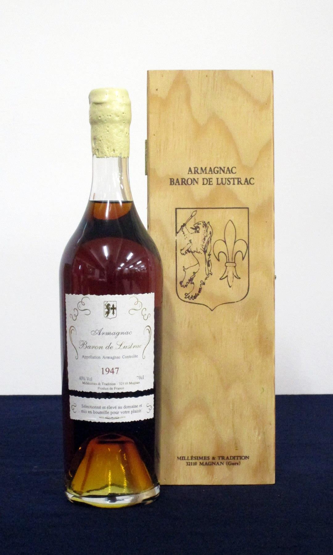 1 70-cl bt Baron de Lustrac Armagnac Sélectionné et Élevé au Domaine et Mis en Bouteille pour