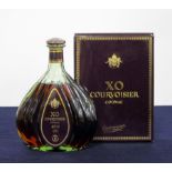 1 70-cl bt Courvoisier XO Cognac 40% oc