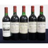 1 bt Ch. Clos de Sarpe 1985 St-Émilion Grand Cru i.n 2 bts Ch. Clos de Sarpe 1988 St-Émilion Grand