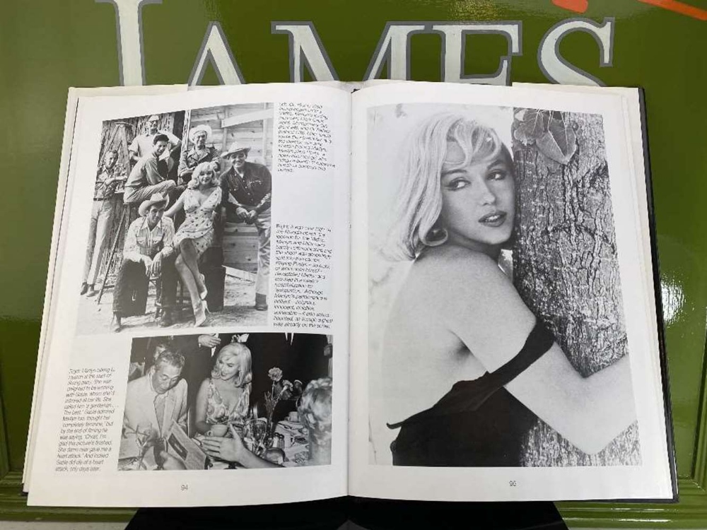 Marilyn Monroe " A Hollywood Life" Hardback Book By Ann Lloyd - Image 3 of 4
