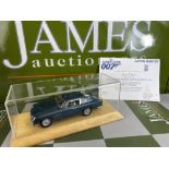 Danbury Mint 1:24 1964 Aston Martin DB5 Boxed/Papers