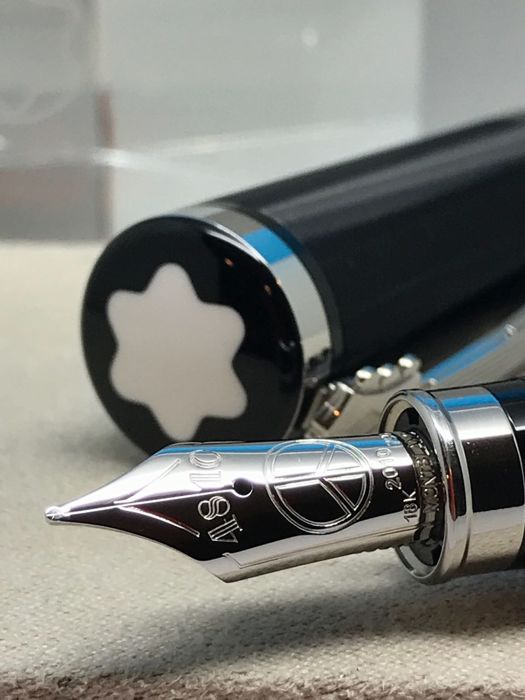 Montblanc Ltd Edition John Lennon Fountain Pen - Image 8 of 9