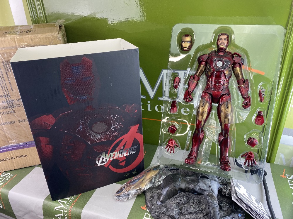 Hot Toys 12 Inch Iron Man Mark 7 Battle Version Ltd Edition - Image 4 of 10