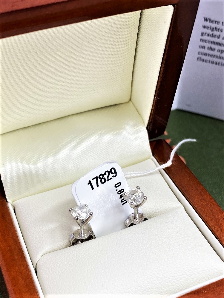 New Pair of 0.84 Carat Round Cut VS2/E Diamond Stud Earrings - Image 2 of 5