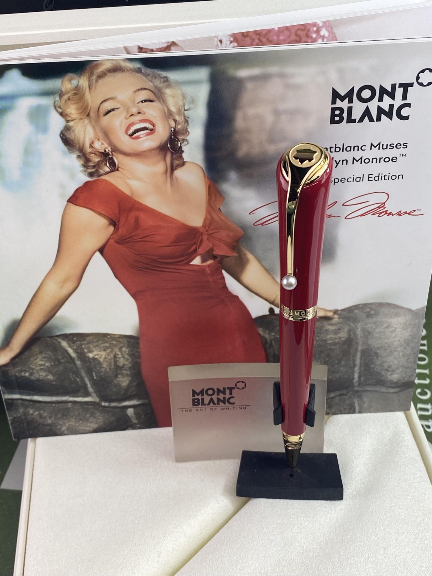 Montblanc Muses Marilyn Monroe Special Edition Ballpoint Pen - Image 2 of 6