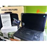 19" Portable DVD Player with 16" Full HD Swivel Screen HDMI