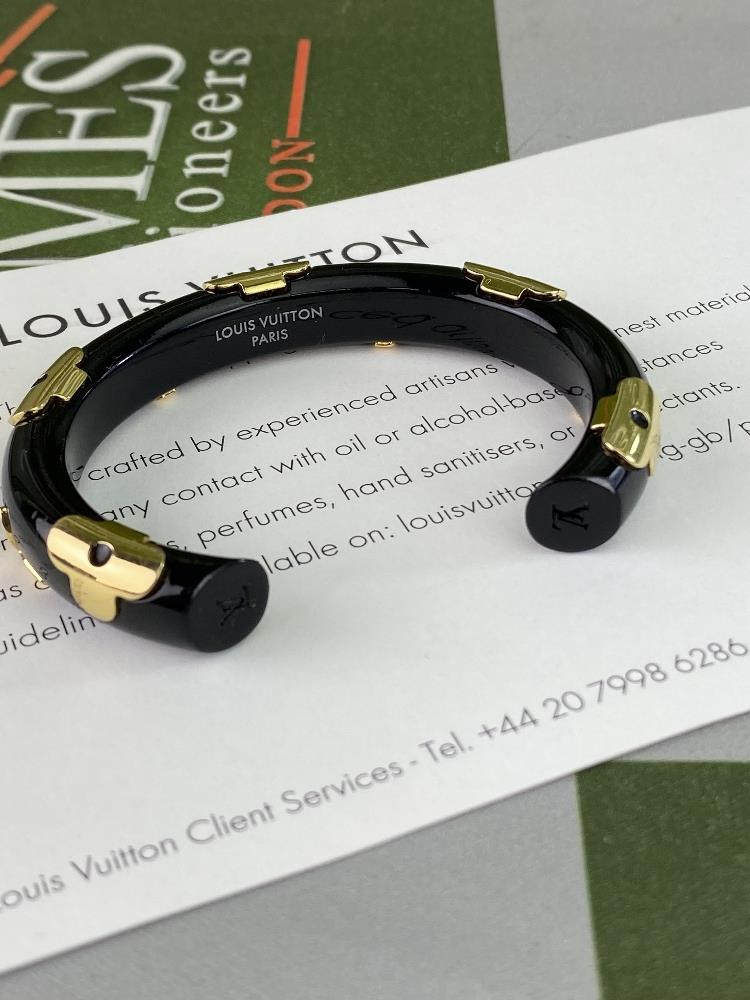 louis Vuitton Paris Onyx & Gold Cuff Bracelet-Rare Example - Image 6 of 7