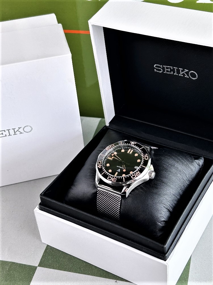 Seiko "No Time 2 Die Homage " 40mm NH35 Movement - Image 2 of 7