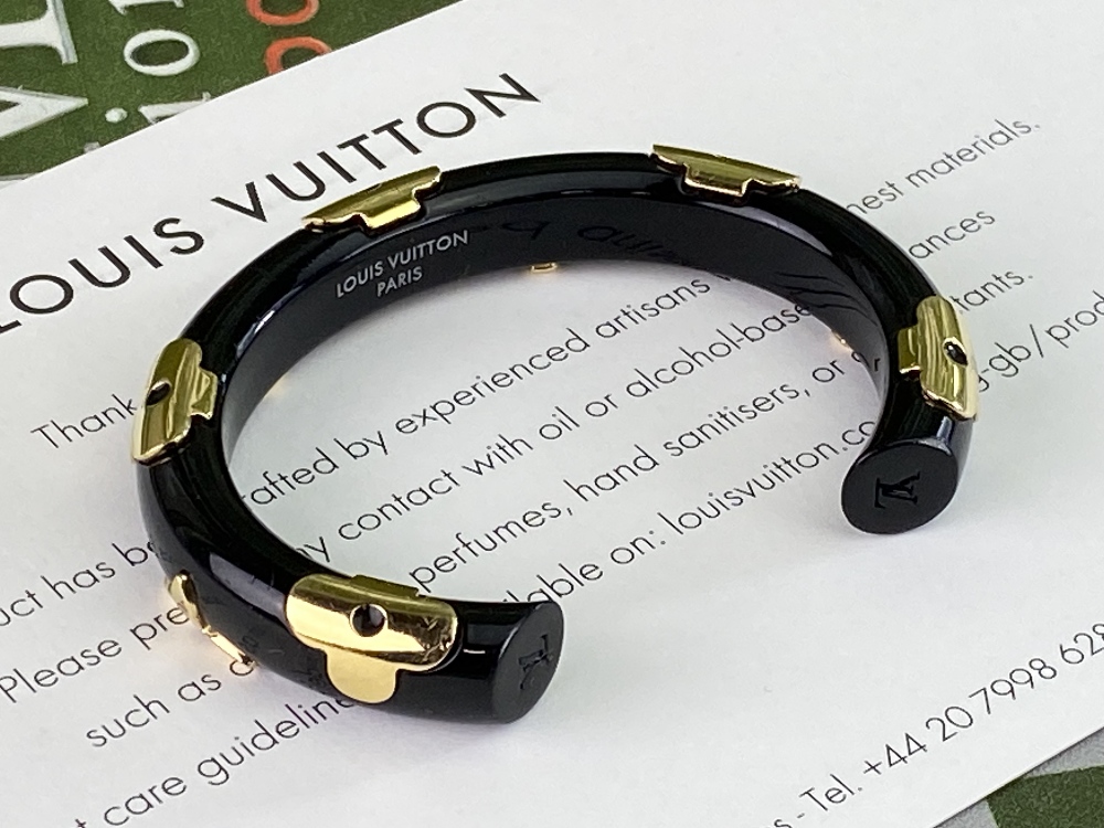 louis Vuitton Paris Onyx & Gold Cuff Bracelet-Rare Example - Image 7 of 7