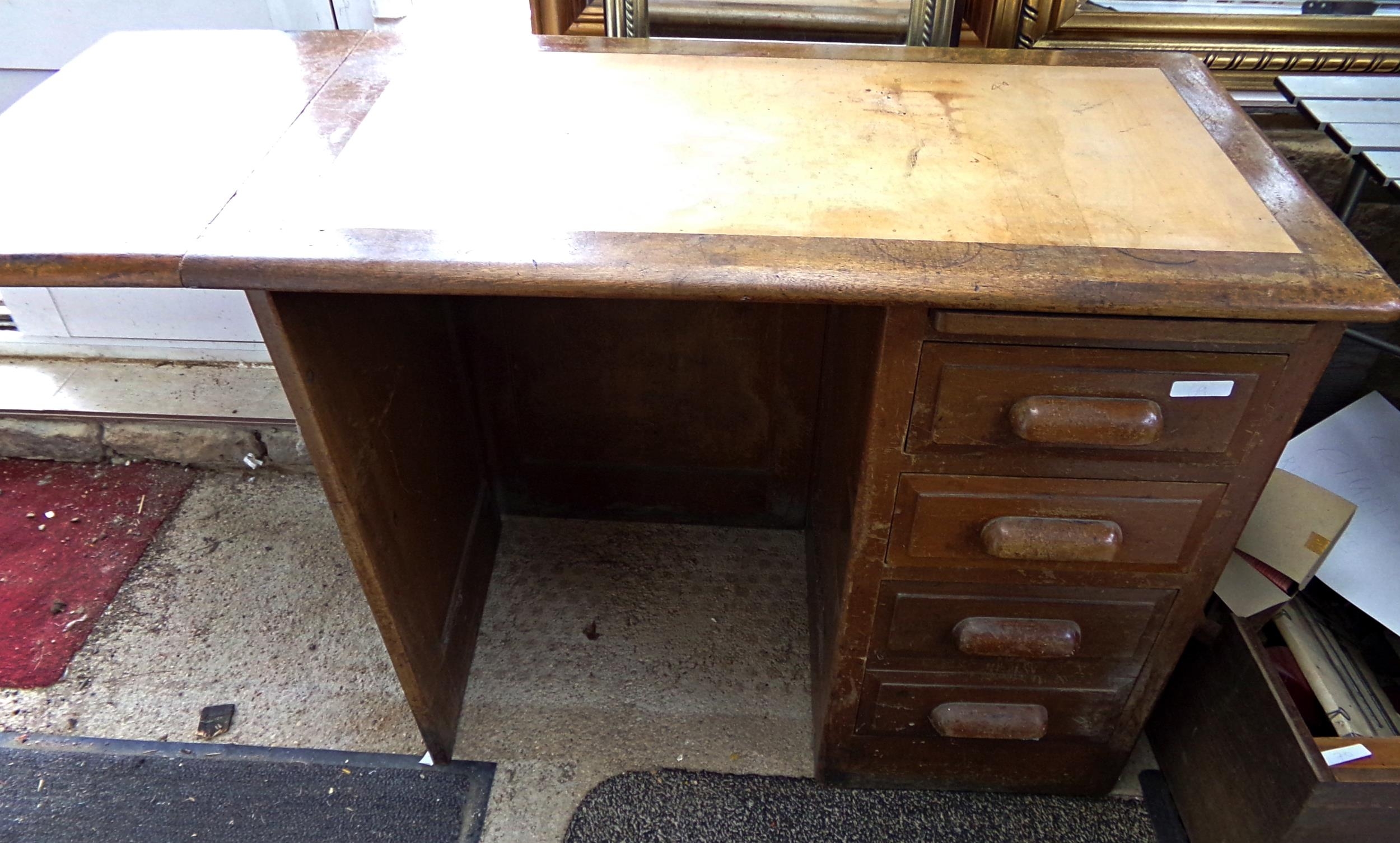 Vintage oak desk with four drawers and drop end, 93cm long - Image 2 of 2