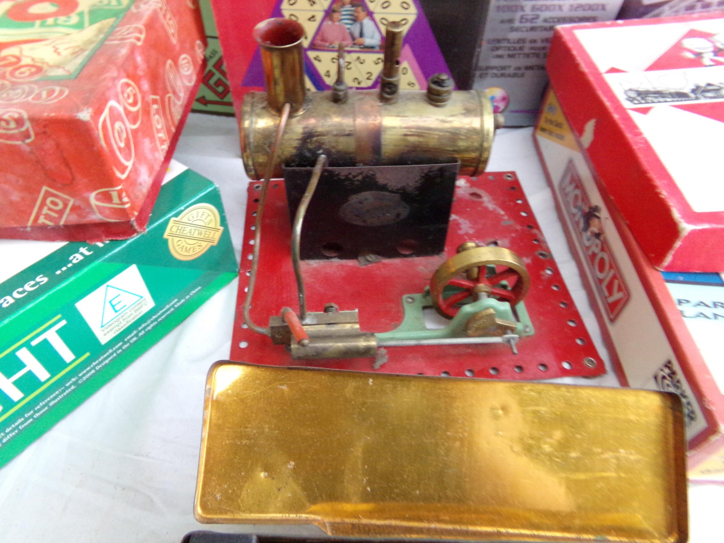 Collection of vintage toys and games to include Monopoly, Lotto, Mamod traction engine, etc - Image 2 of 3