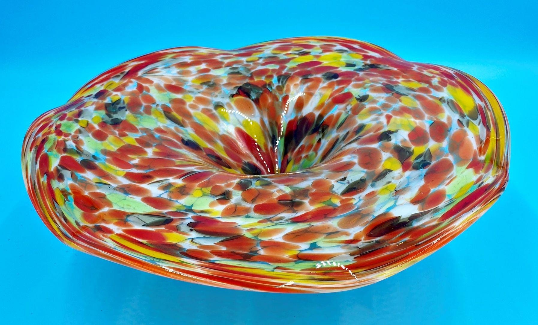 Murano confetti glass centre dish, 12 high x 37 cm diameter - Image 2 of 2