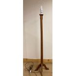 Interesting Cotswold oak Arts and Crafts style standard lamp, 154 cm high