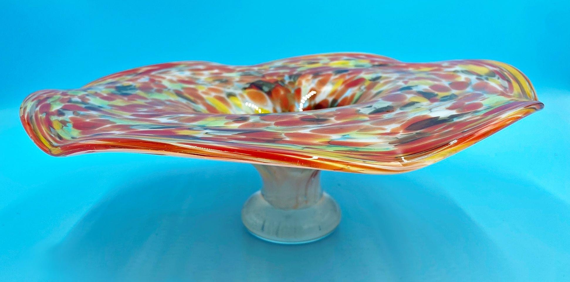 Murano confetti glass centre dish, 12 high x 37 cm diameter