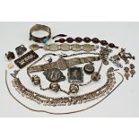 A mixed lot of costume jewellery and bijouterie to include a sterling silver enamelled Siam