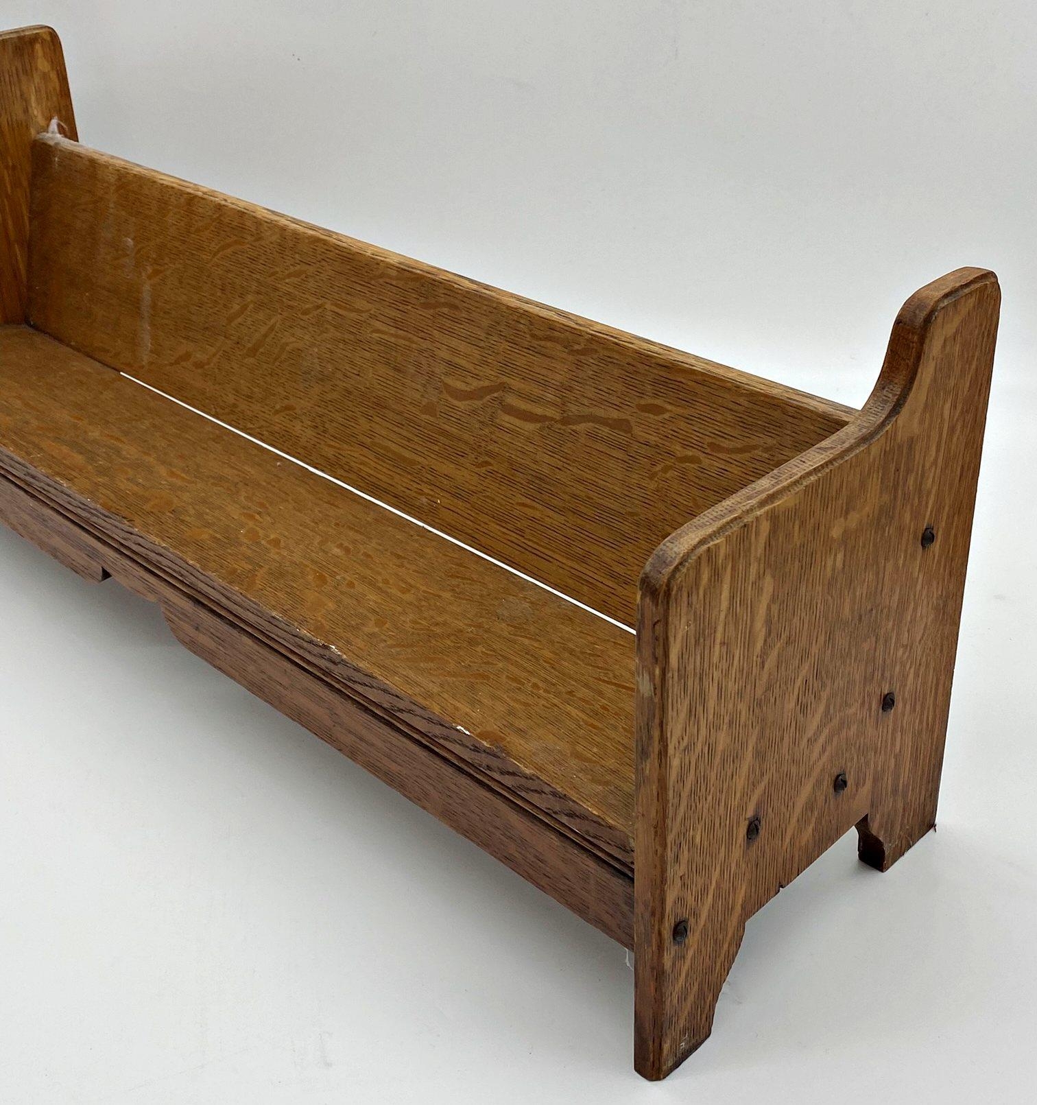 Globe Wernicke oak book trough, 64cm long - Image 2 of 2