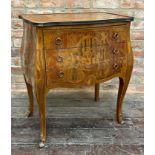 Good quality Sorrento inlaid serpentine chest of drawers the top with floral still life, brass