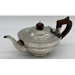 Good quality Edwardian silver squat teapot and sugar bowl, engraved banded decoration, maker E S