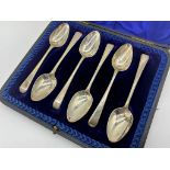 Cased set of six feathered George III silver Old English spoons, maker Solomon Hougham, London 1801,