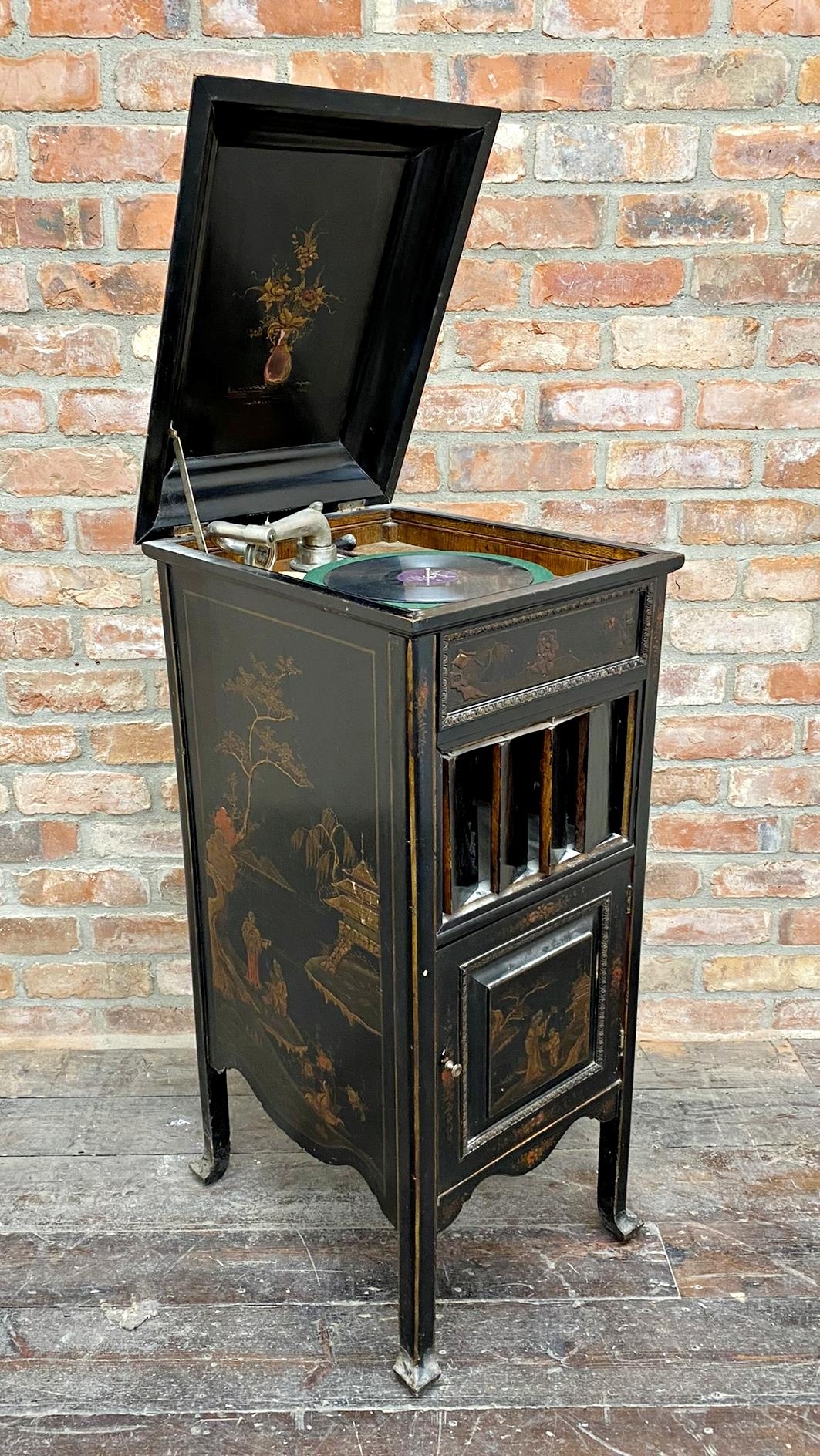 Rare and interesting upright gramophone with chinoiserie overlay decoration, various figures in