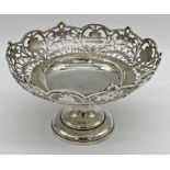 Good quality Walker and Hall cast silver tazza or pedestal dish, with pieced floral geometric rim,