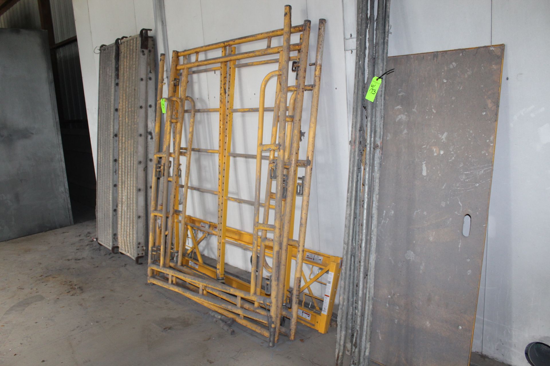 Scaffolding Parts; Includes (4) Walkboards, Bracing, and Pro-Series GSSI Multi-Purpose Scaffolding - Image 2 of 3