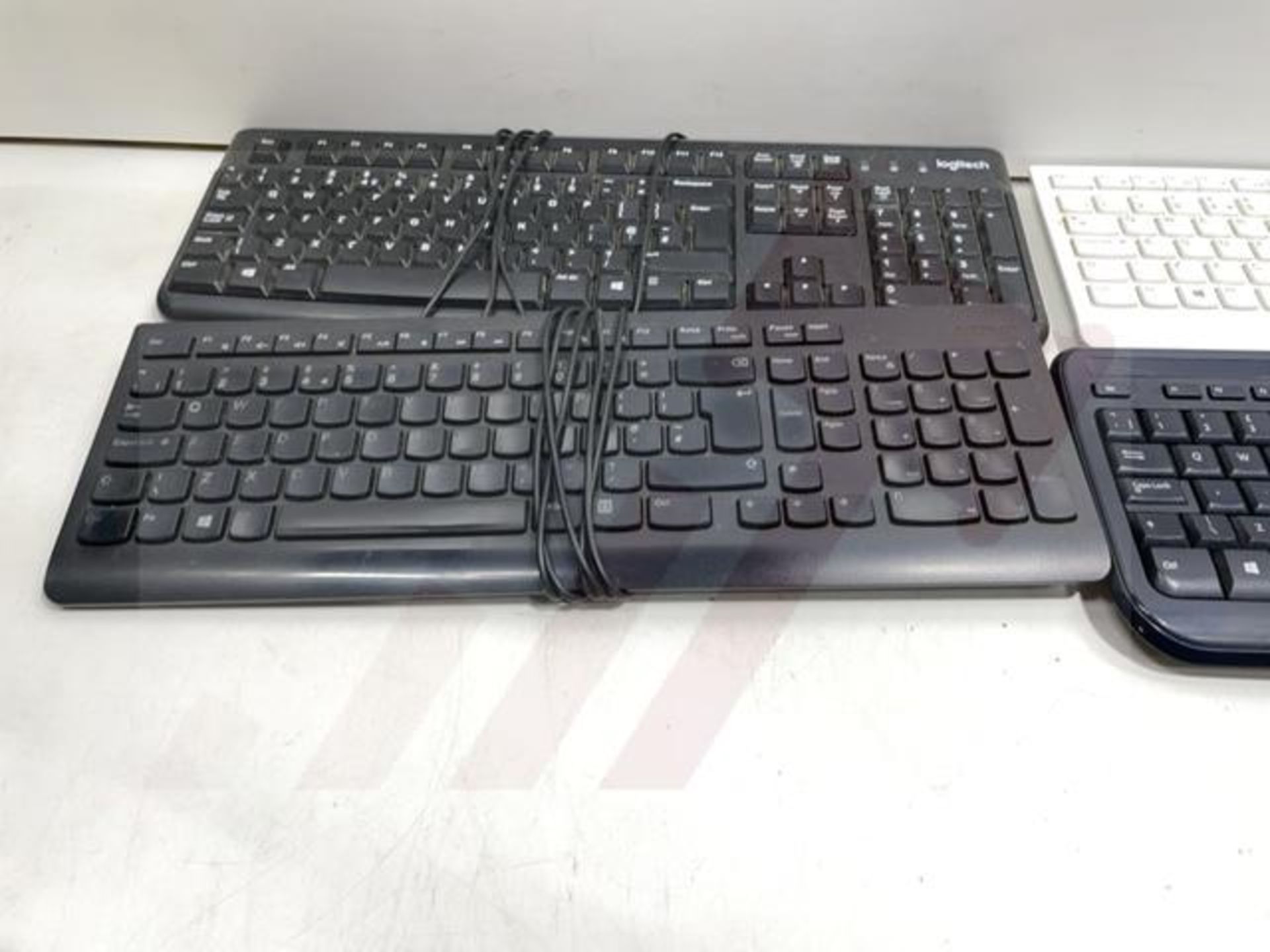 4X Computer Keyboards | See Pictures - Image 5 of 5