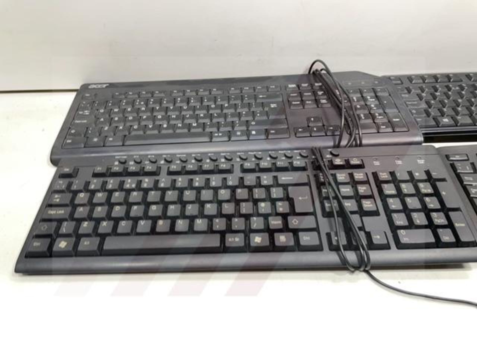 4X Various Computer Keyboards | See Pictures - Image 5 of 5