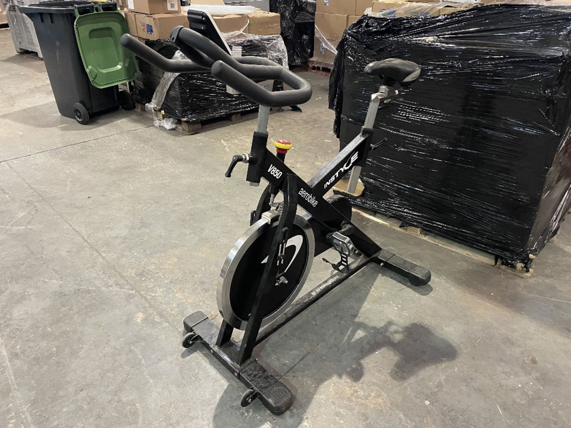 Instyle V850 Aerobike Spin Bike