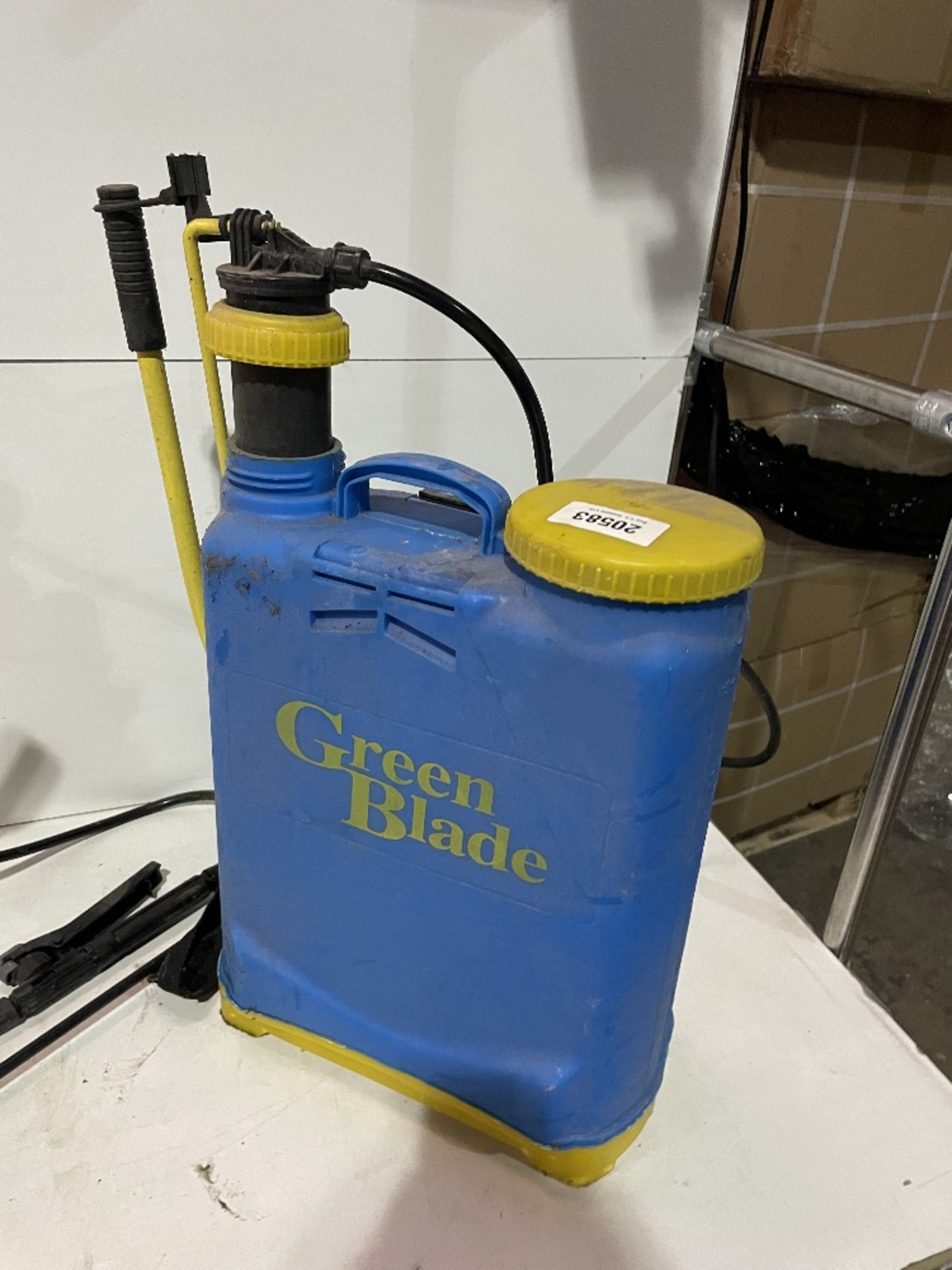 2 x Various 16L Backpack Sprayers - Image 2 of 3