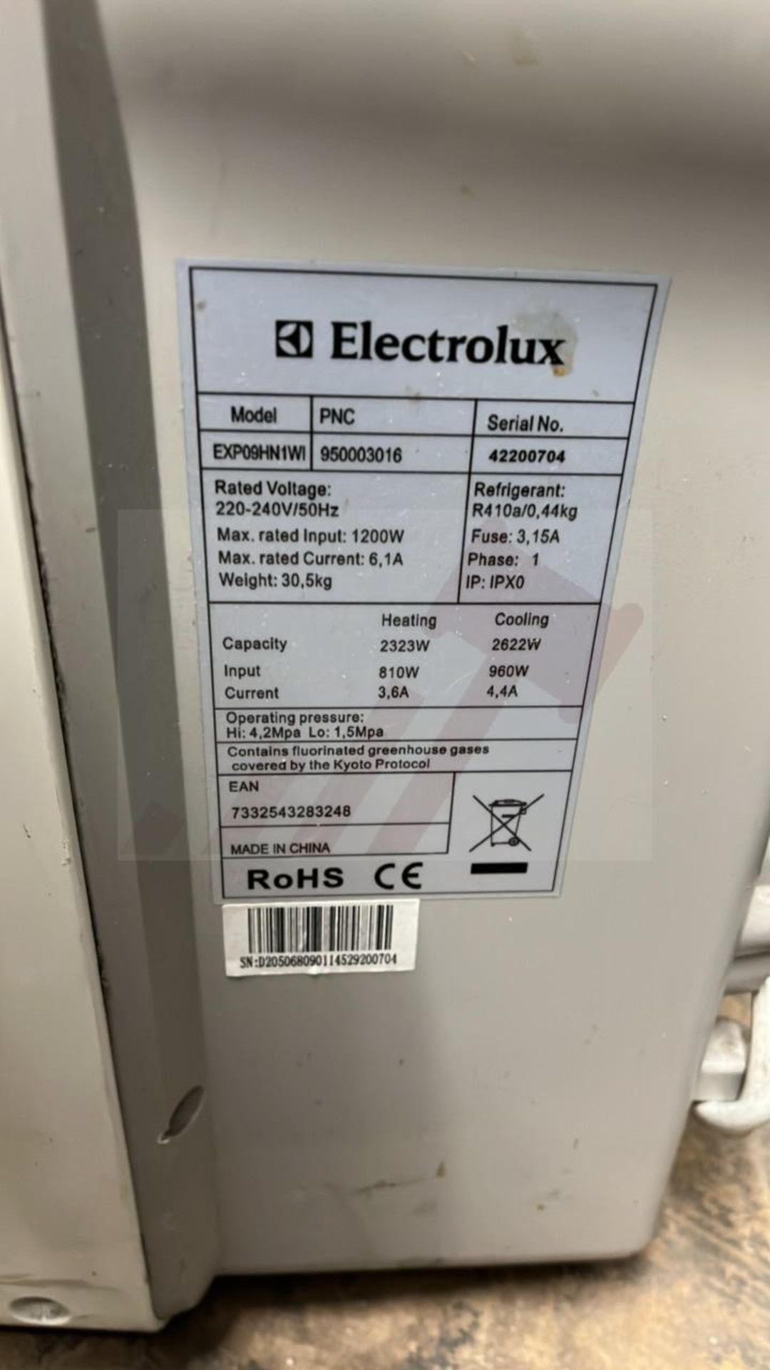 Electrolux EXP12HN1W1 Air conditioning heat pump heater - Image 3 of 3