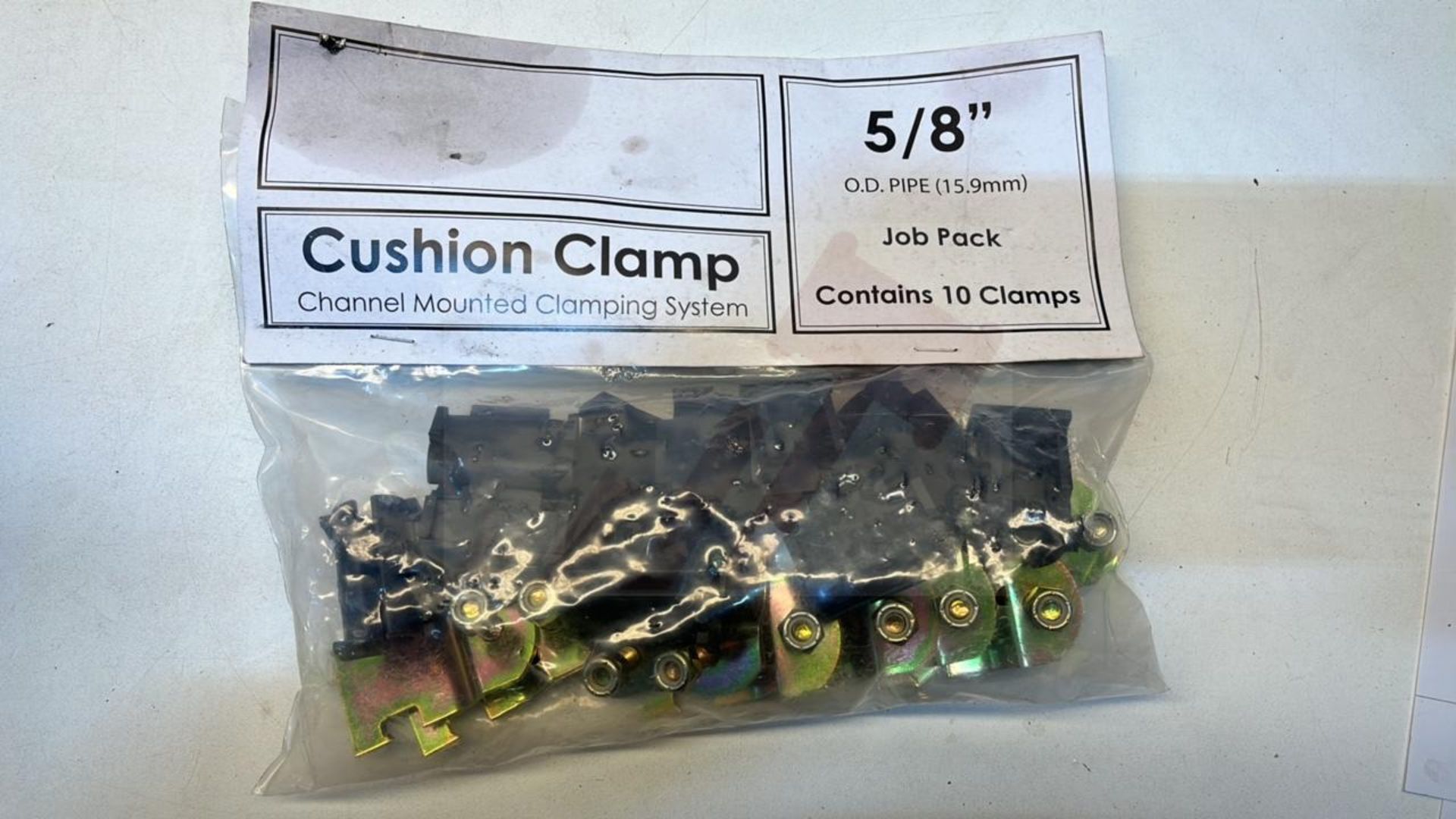 40 x Unbranded Cushion Clamps As Pictured - Image 4 of 4