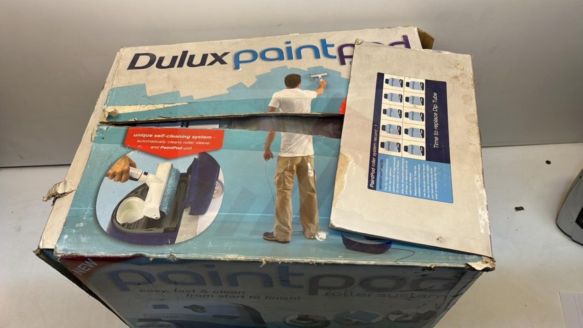 Dulux A466000150N Paint Pod Roller System - Image 2 of 3